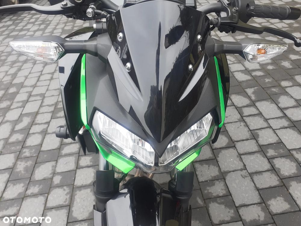 Kawasaki Z - 11