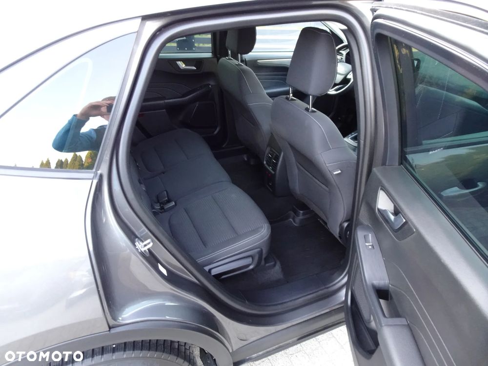 Ford Kuga 1.5 EcoBoost FWD Titanium - 19