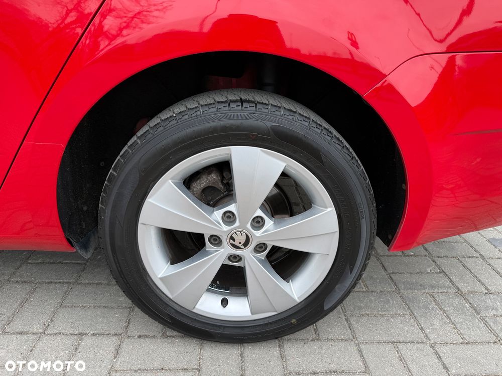 Skoda Octavia 1.6 TDI DSG Ambition - 35