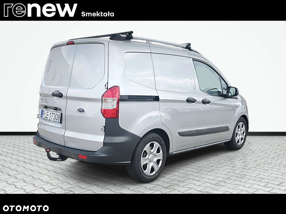 Ford Transit Courier - 5