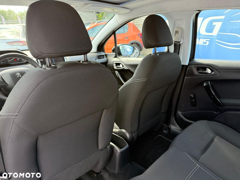 Peugeot 208 1.2 VTi Active - 14