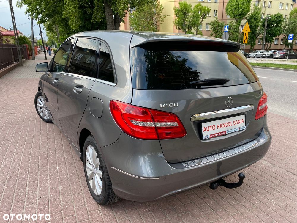 Mercedes-Benz Klasa B 180 (CDI) d 7G-DCT AMG Line - 19