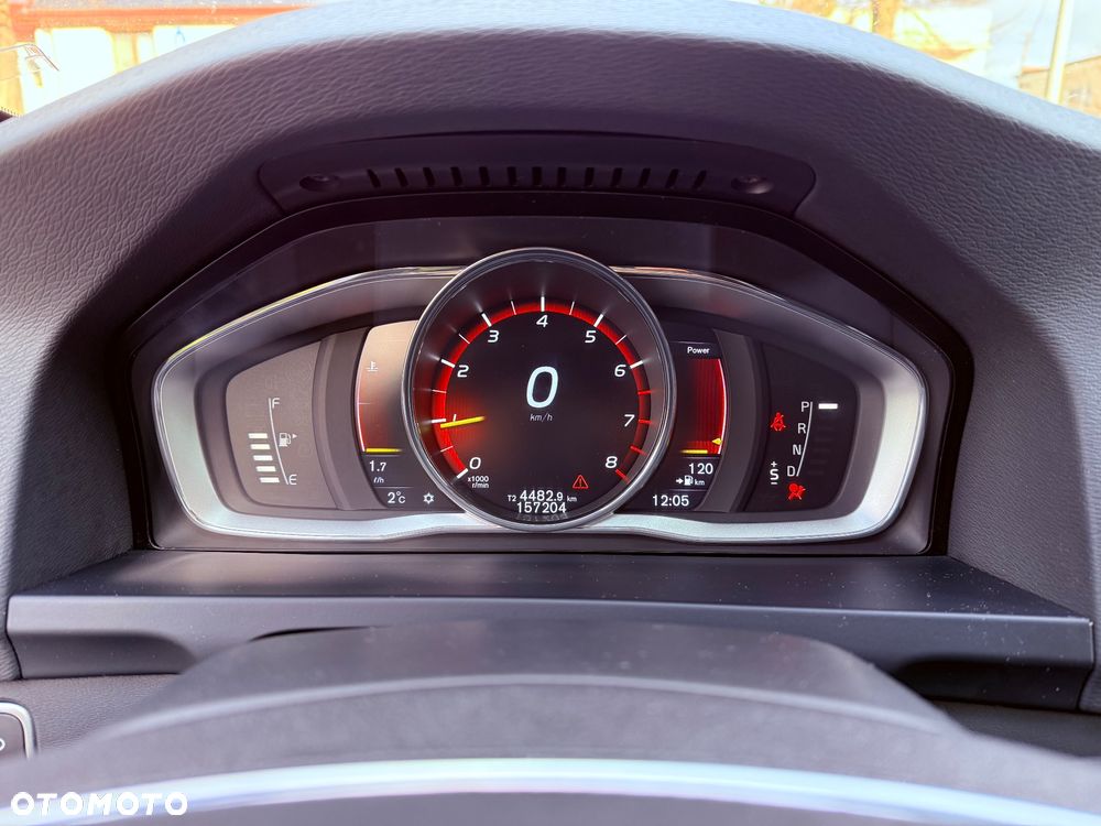 Volvo V60 T4 Geartronic RDesign - 24