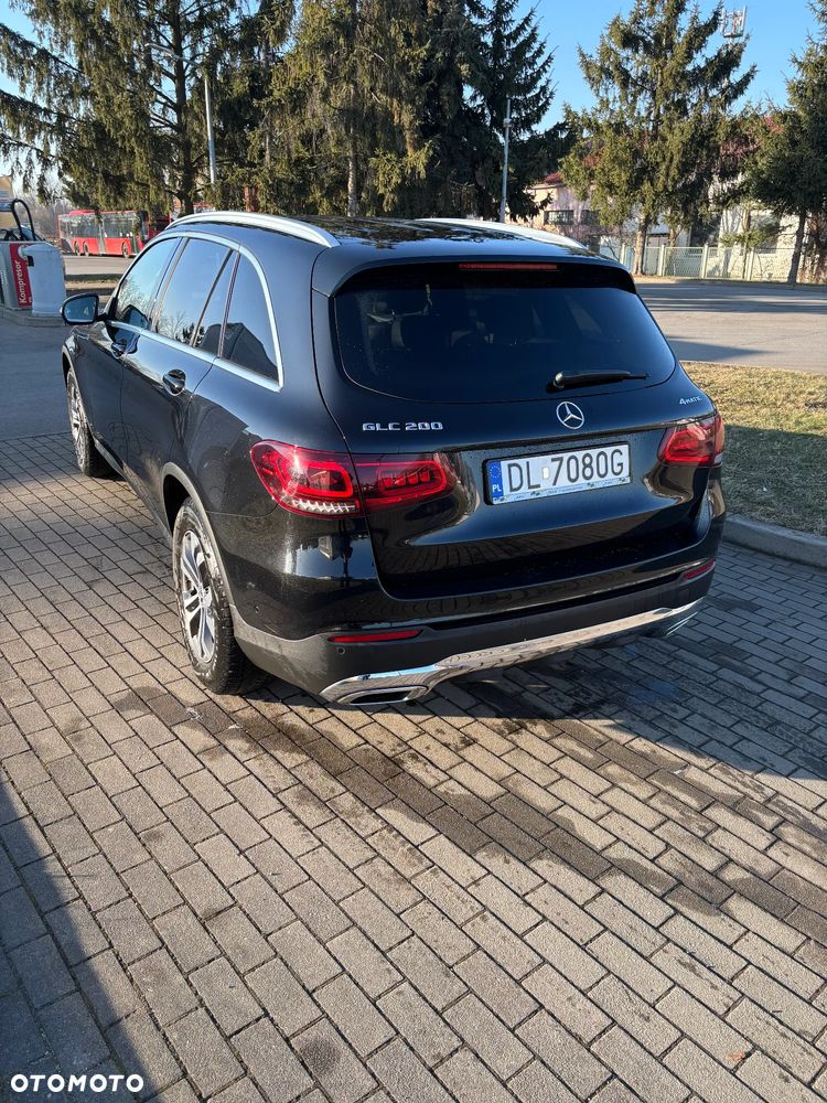 Mercedes-Benz GLC 200 4-Matic - 4