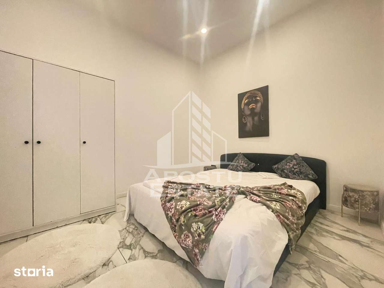 Chirie, Apartament 2 camere Centru , bulevardul Revoluției, Teatru — fotografia 1