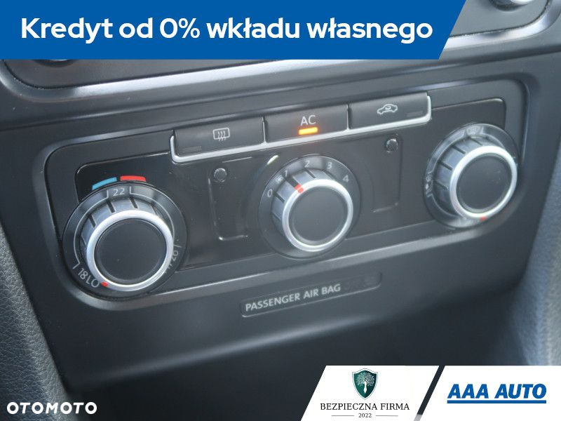 Volkswagen Golf - 13