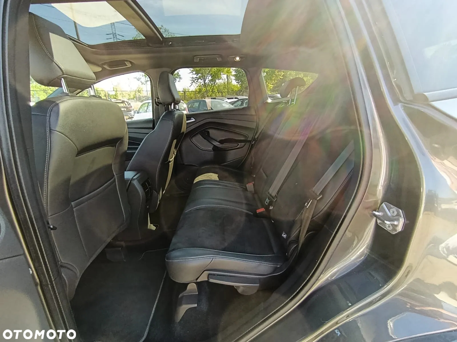 Ford Kuga 2.0 TDCi AWD ST-Line - 12