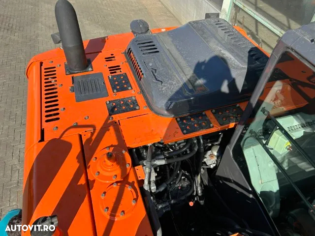 Hitachi ZX140W-5B - 17