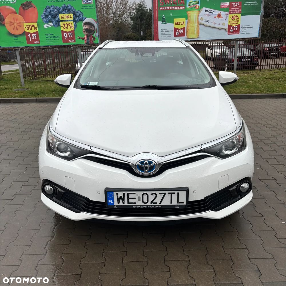 Toyota Auris Hybrid 135 Active - 1