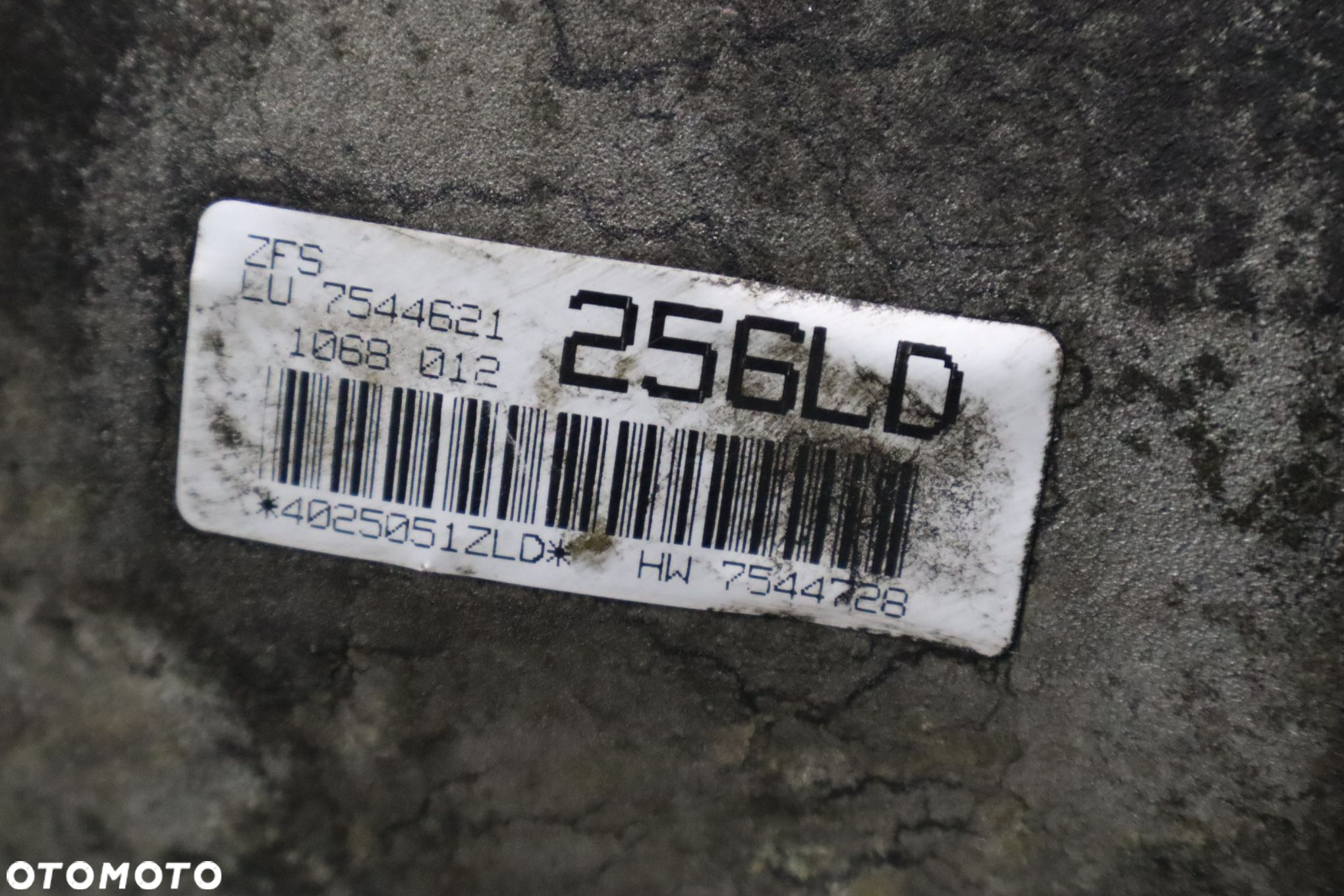 SKRZYNIA BIEGÓW AUTOMAT 5 525D E61 2.5D 7544621 - 6