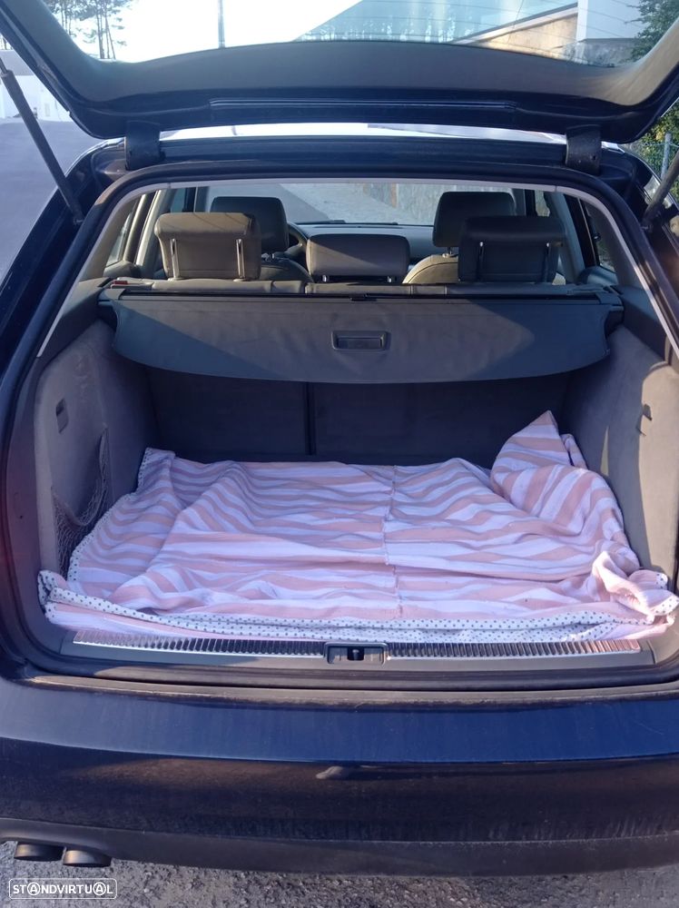 Audi A4 Avant 2.0 TDI - 13