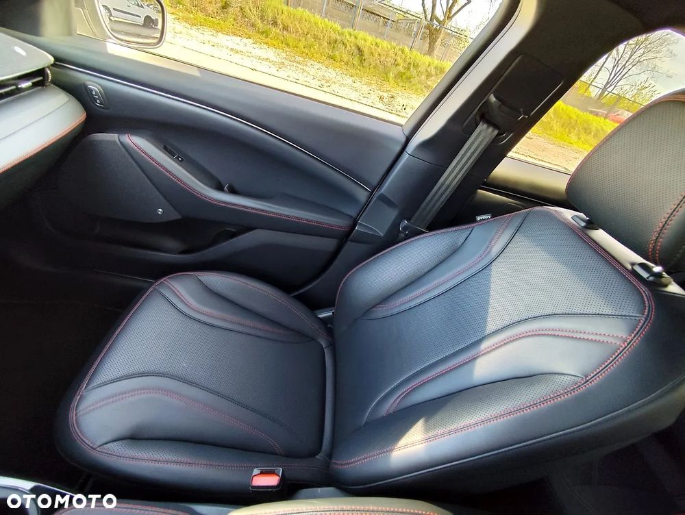 Ford Mustang Mach-E 91 kWh AWD Premium - 24