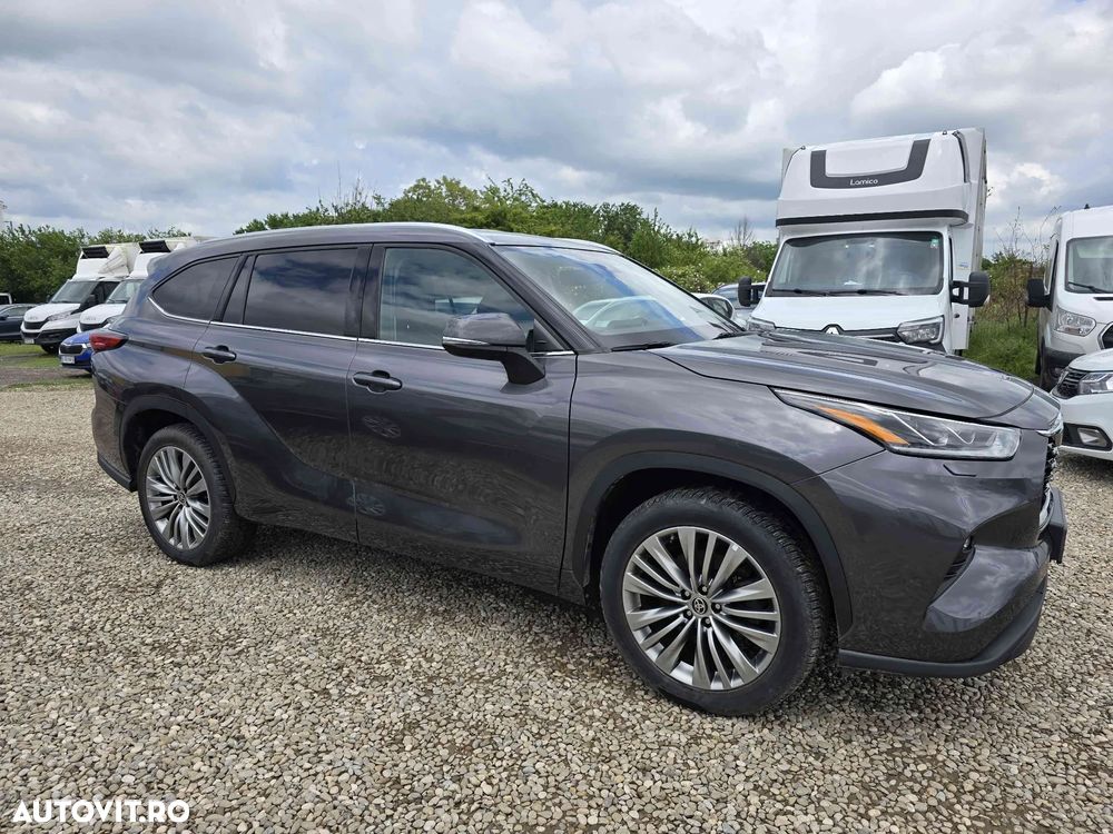 Toyota Highlander - 3