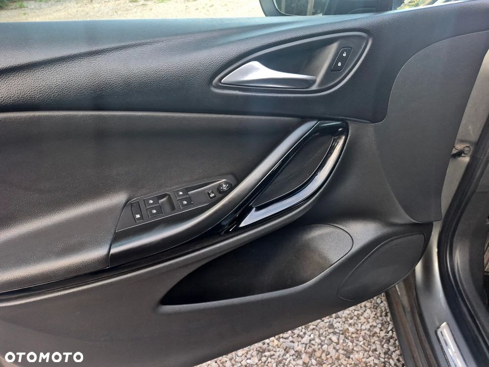 Opel Astra - 28