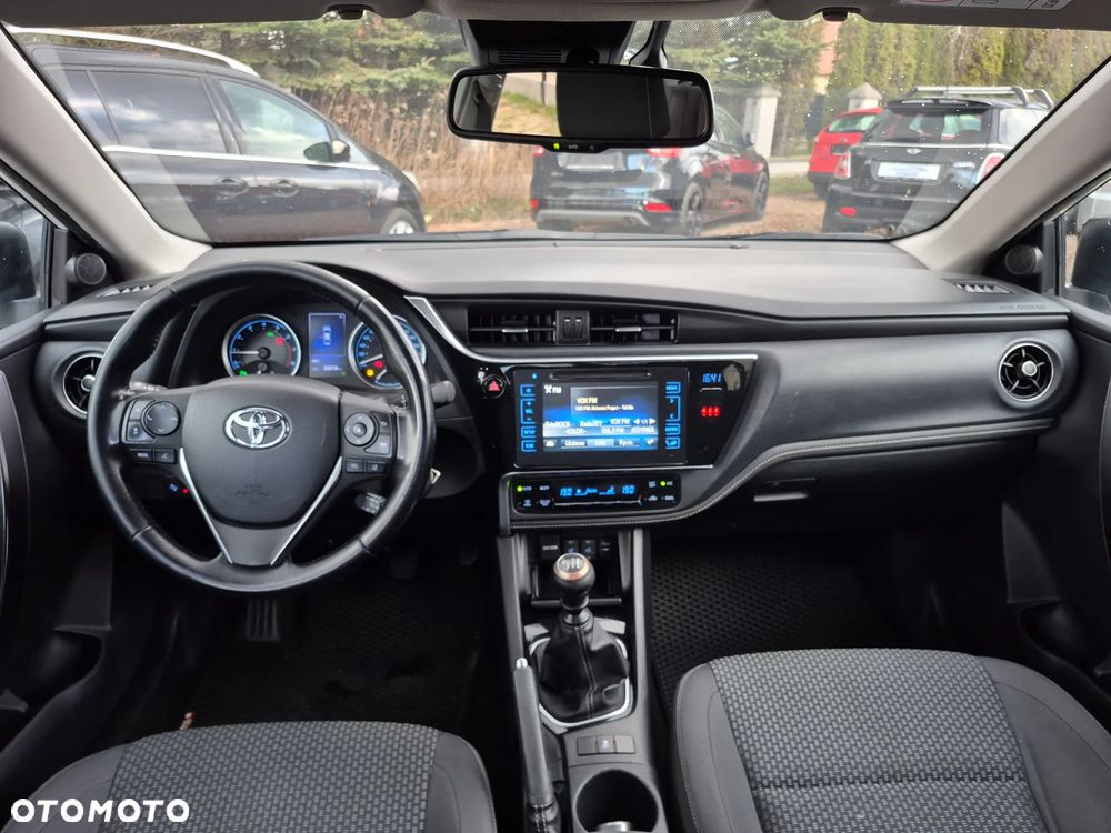 Toyota Corolla 1.6 Executive - 8