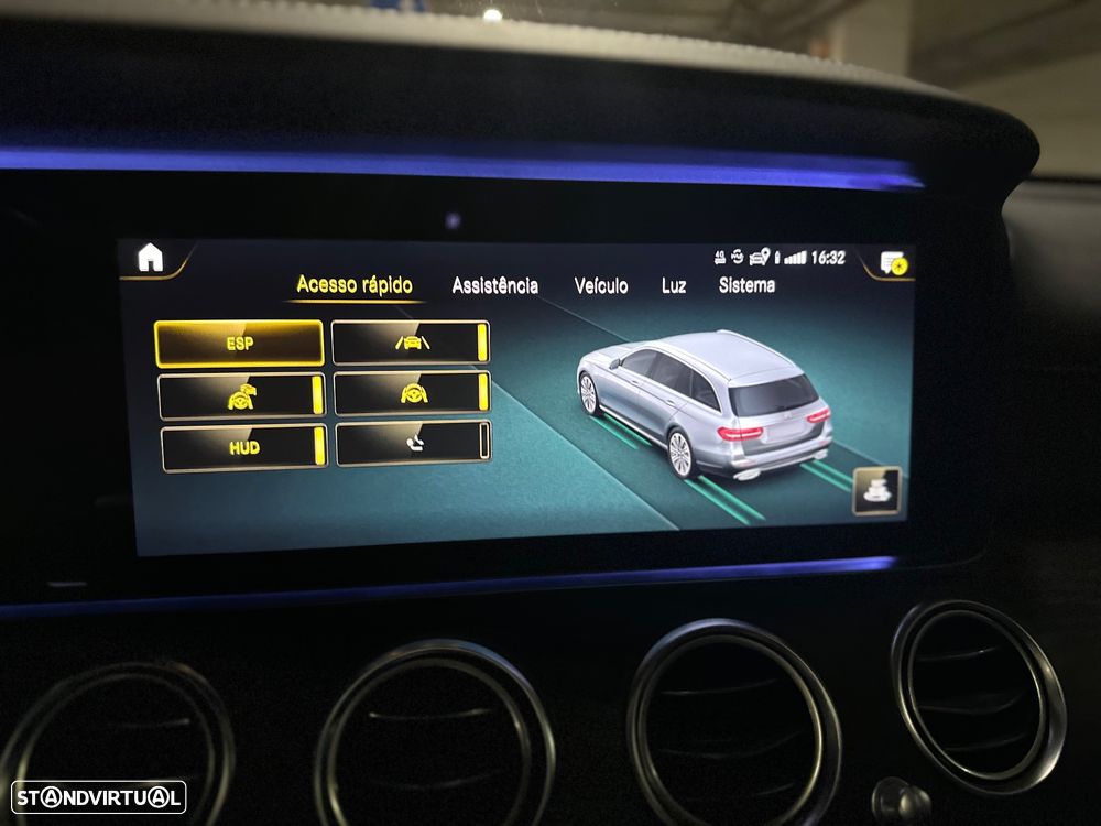 Mercedes-Benz E 300 de AMG Line - 16