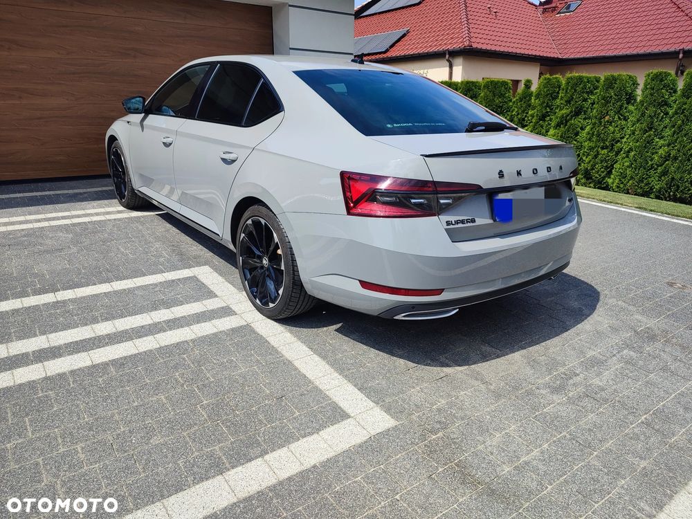 Skoda Superb 2.0 TDI SCR 4x4 Sportline DSG - 18