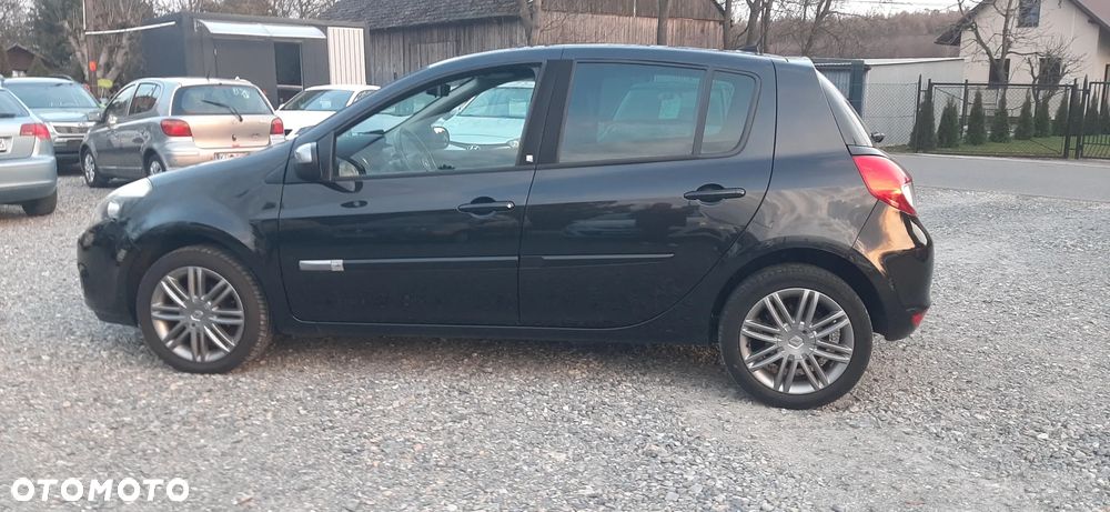 Renault Clio 1.2 16V Dwudziestka Euro5 - 17
