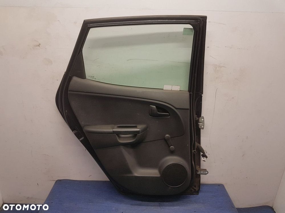 KIA VENGA DRZWI TYŁ LEWE 9F - 12