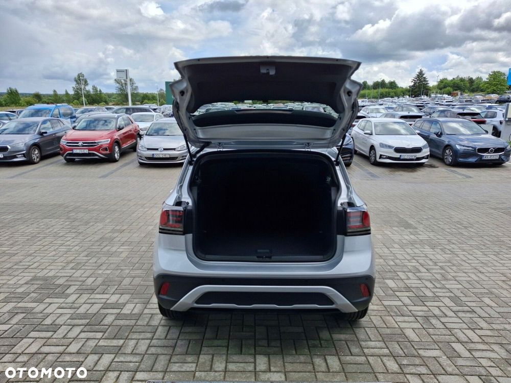 Volkswagen T-Cross - 11