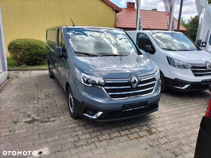 Renault Trafic - 8