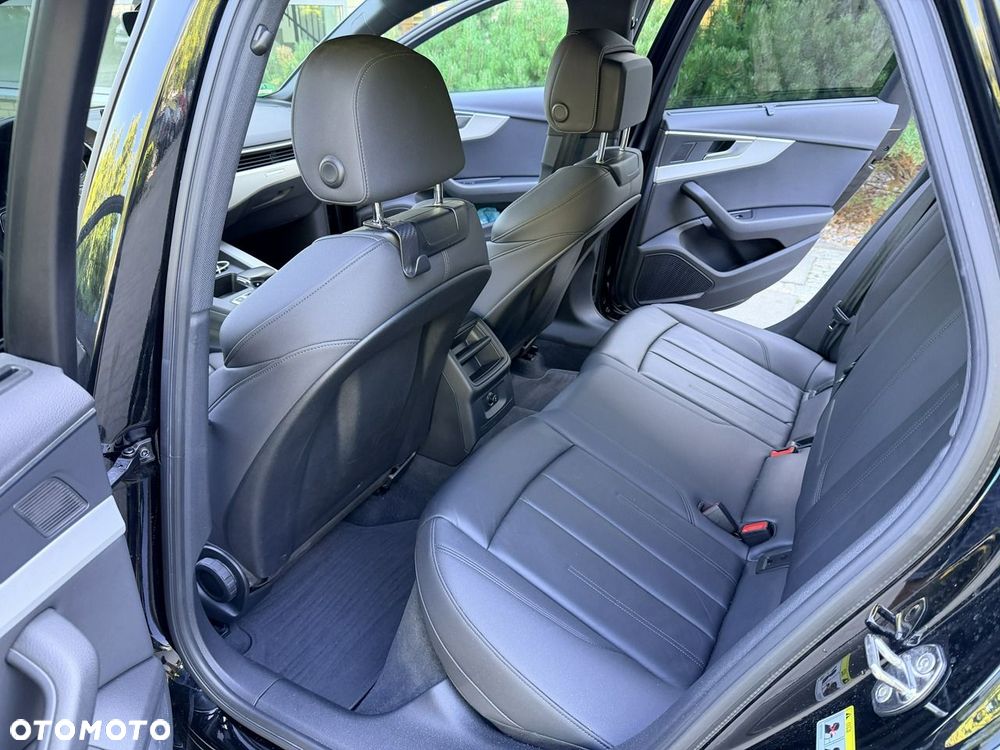 Audi A4 Allroad - 22