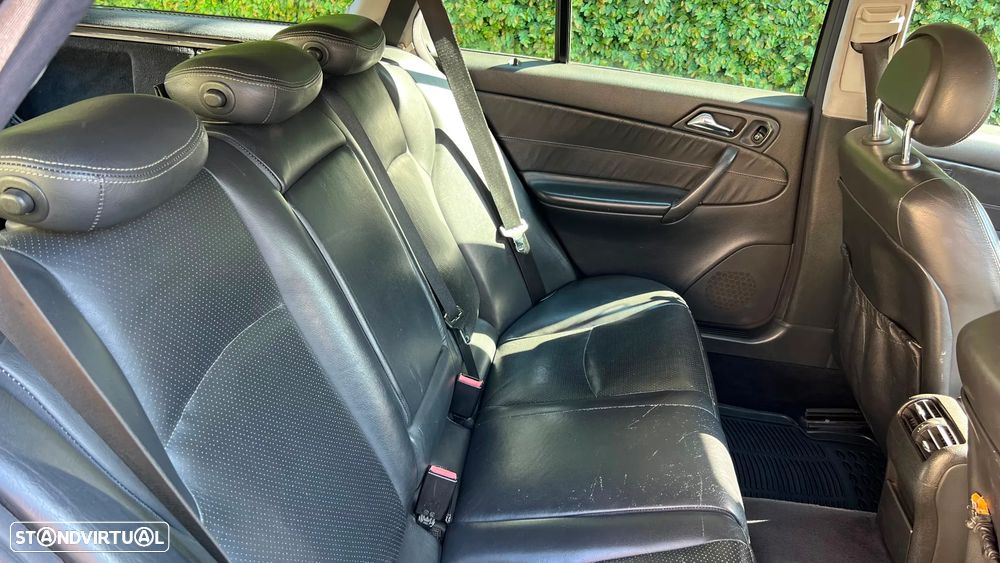 Mercedes-Benz C 220 T CDI Classic - 19