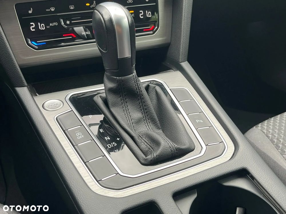 Volkswagen Passat 1.5 TSI EVO Essence DSG - 15