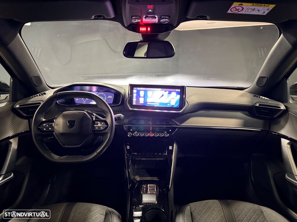 Peugeot e-2008 Allure - 5