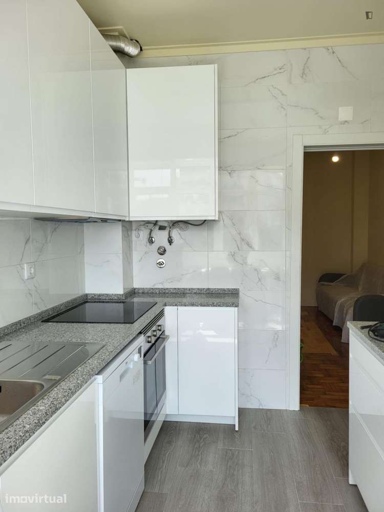 Quarto - localizado em Parque das Nações Lisbon - Grande imagem: 5/6