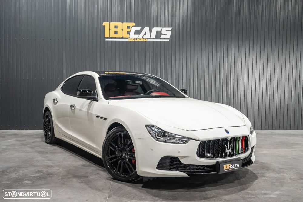 Maserati Ghibli 3.0 V6 - 38