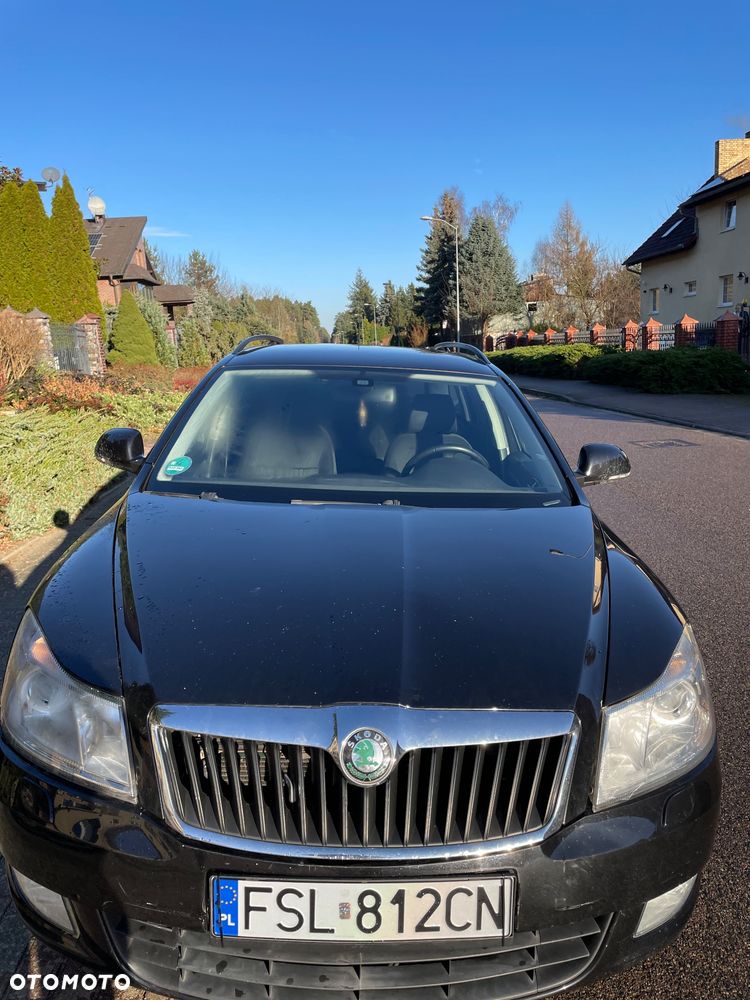 Skoda Octavia 1.8 TSI Ambiente - 2