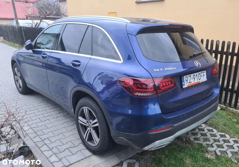 Mercedes-Benz GLC 220 d 4-Matic - 4