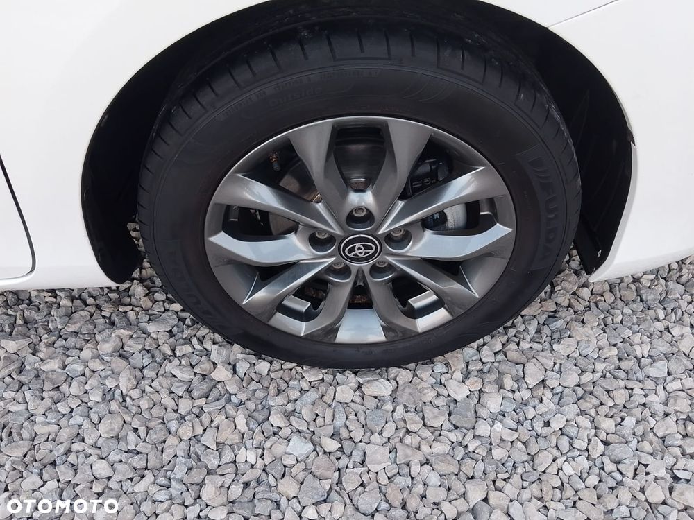Toyota Auris 1.33 Dual-VVT-i Comfort - 16