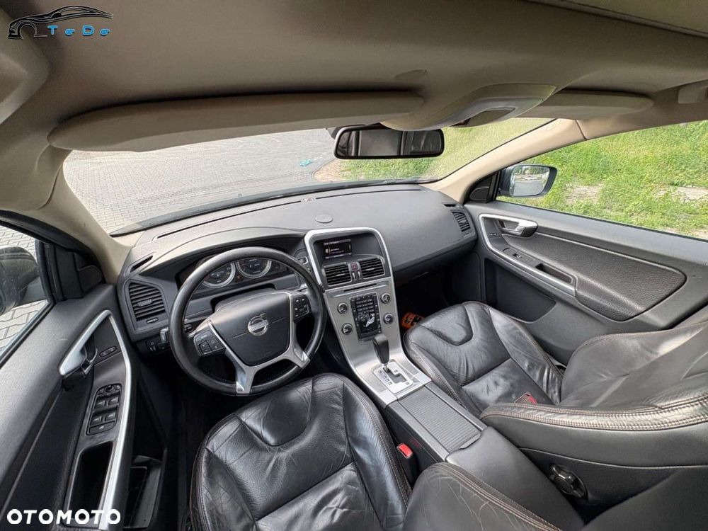 Volvo XC 60 2.4D AWD Summum - 26