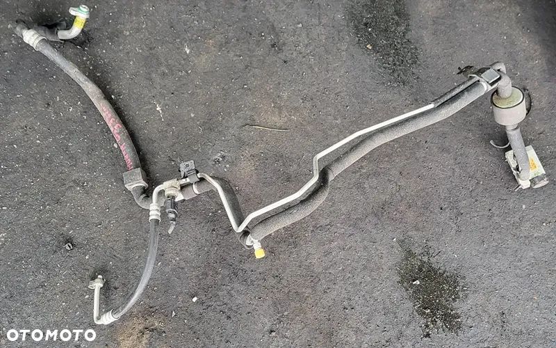 HYUNDAI GRANDEUR 09r PRZEWÓD KLIMATYZACJI - 1