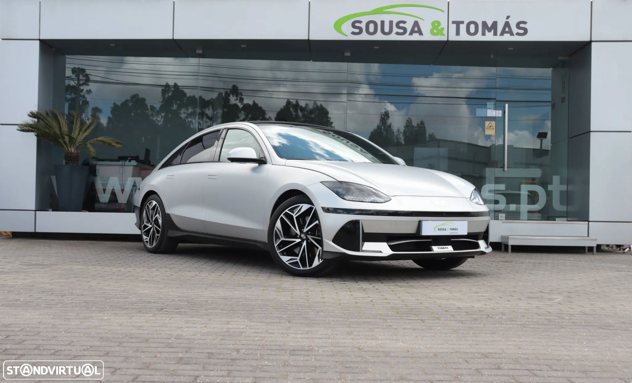 Hyundai Ioniq 6 77,4 kWh 4WD First Edition - 1