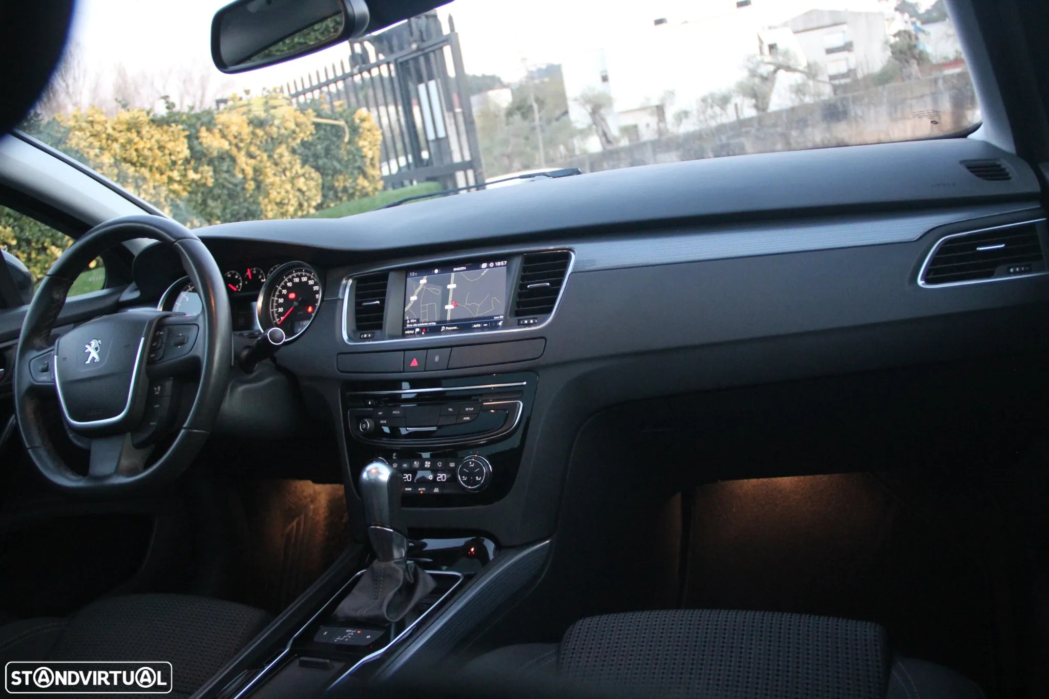 Peugeot 508 SW BlueHDi 120 EAT6 Stop&Start Business-Line - 8
