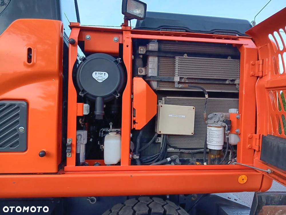 Doosan DX 140 W - 11