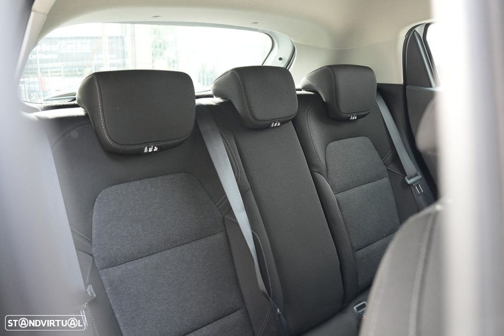 Renault Clio 1.0 TCe Equilibre - 23