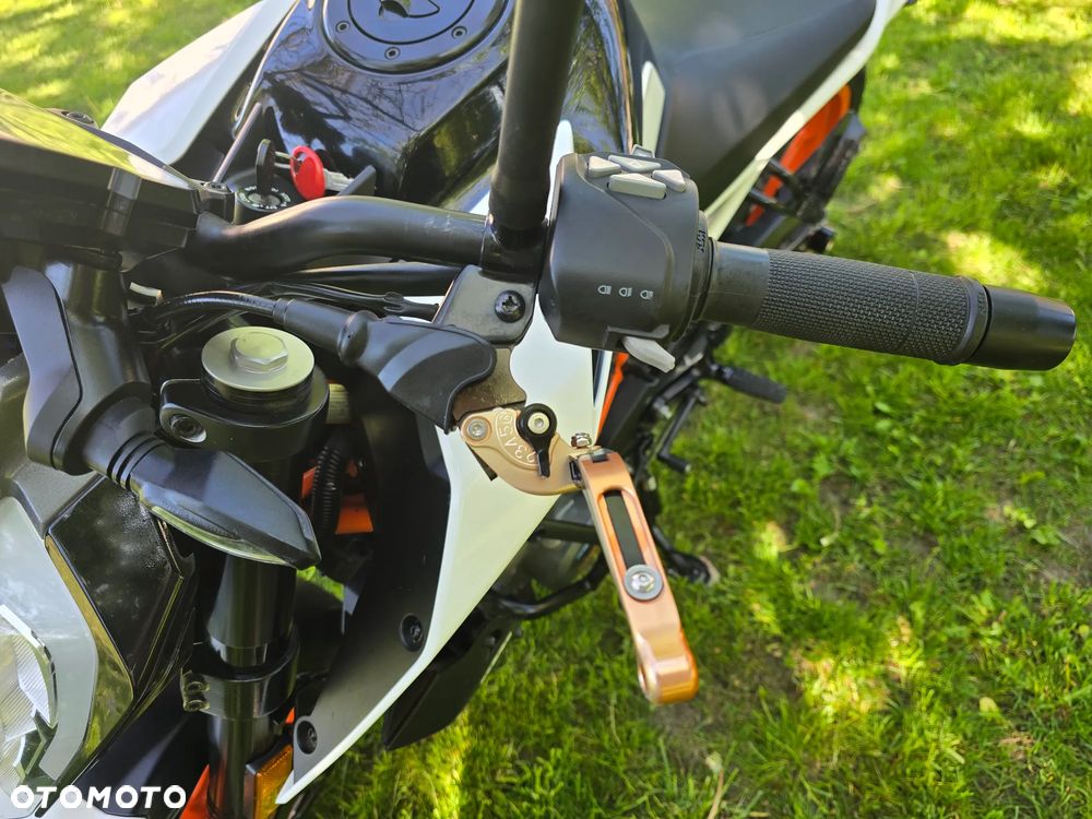 KTM Duke 390 - 12