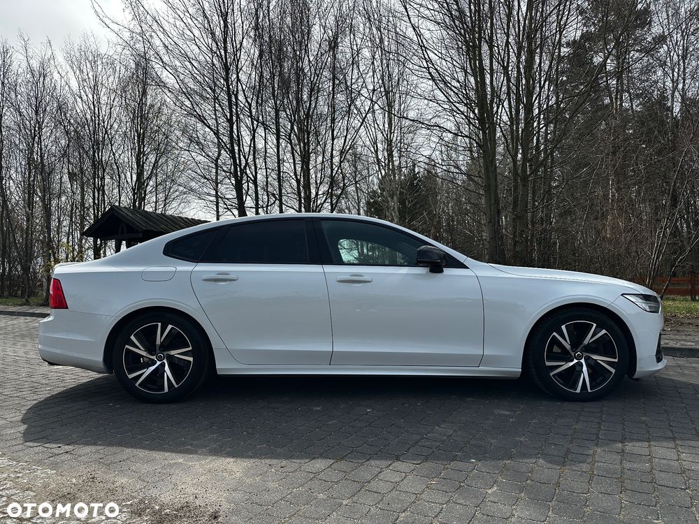 Volvo S90 D4 R-Design - 26