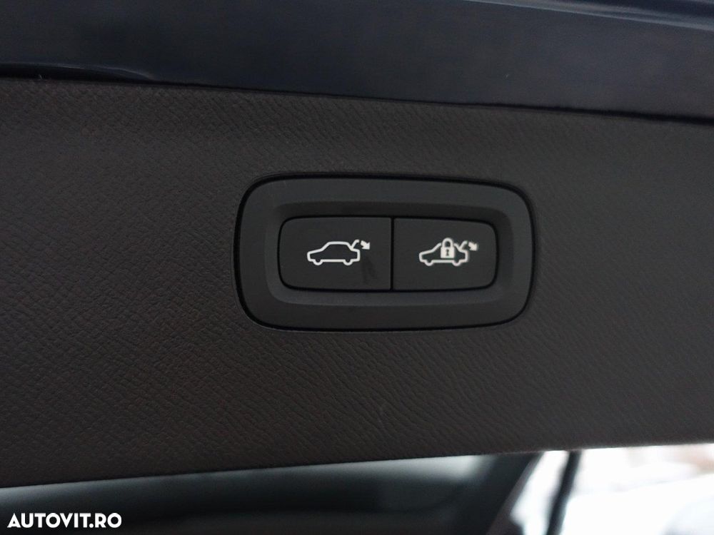 Volvo XC 90 T8 AWD Plus Bright - 16