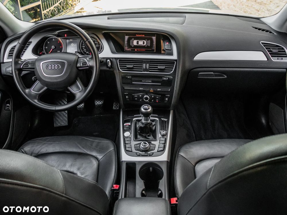 Audi A4 Limousine - 20