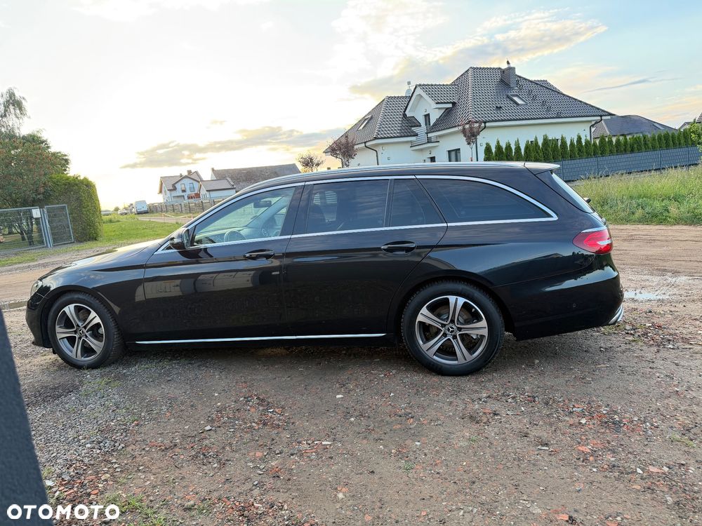 Mercedes-Benz Klasa E 220 d 9G-TRONIC Avantgarde - 17