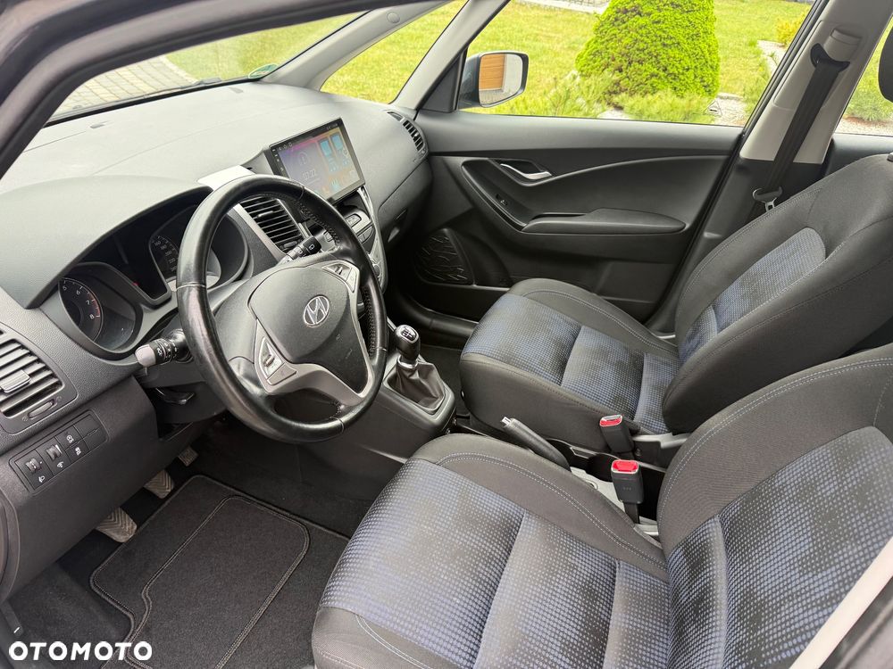 Hyundai ix20 - 17