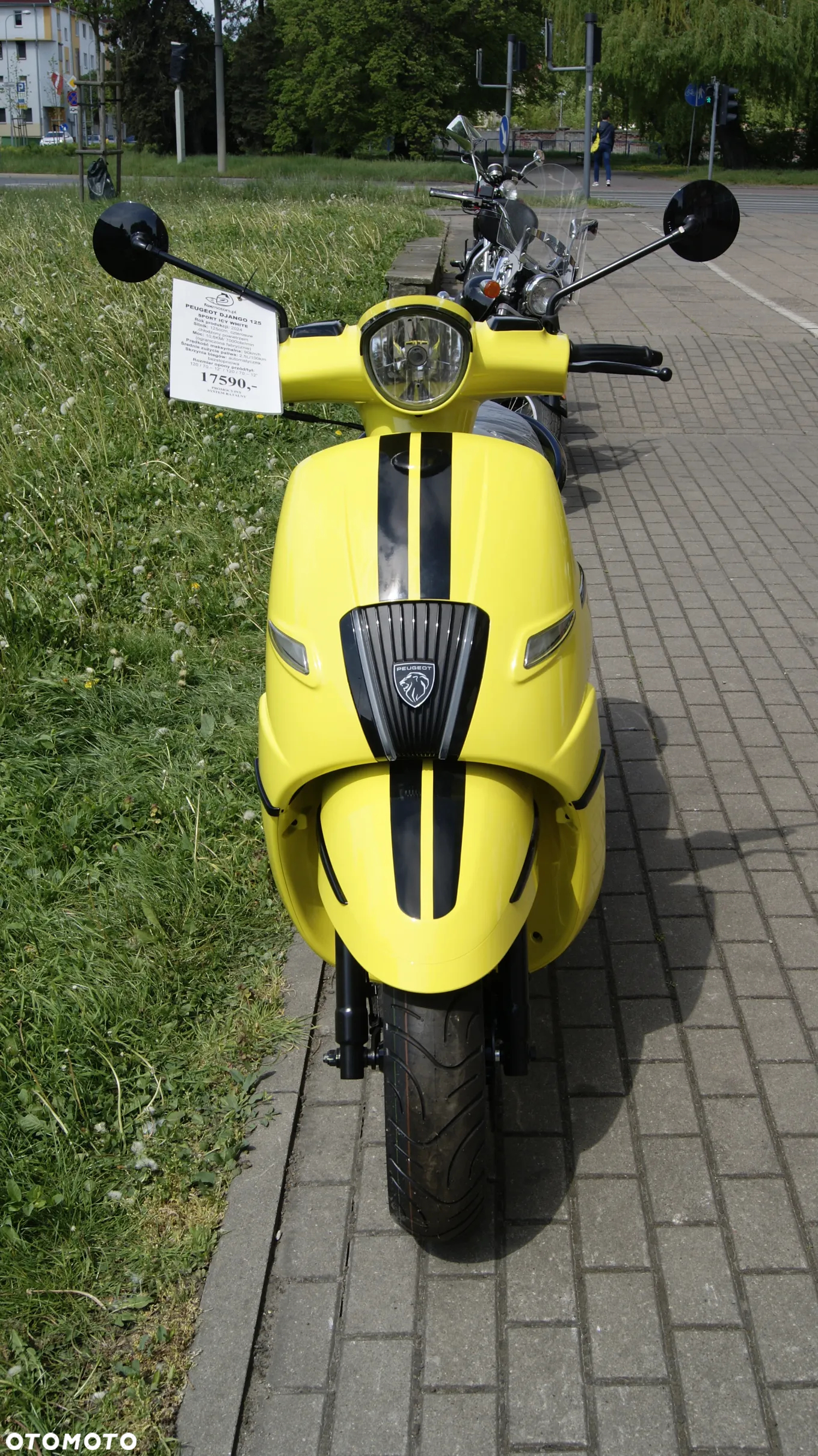 Peugeot Django - 7