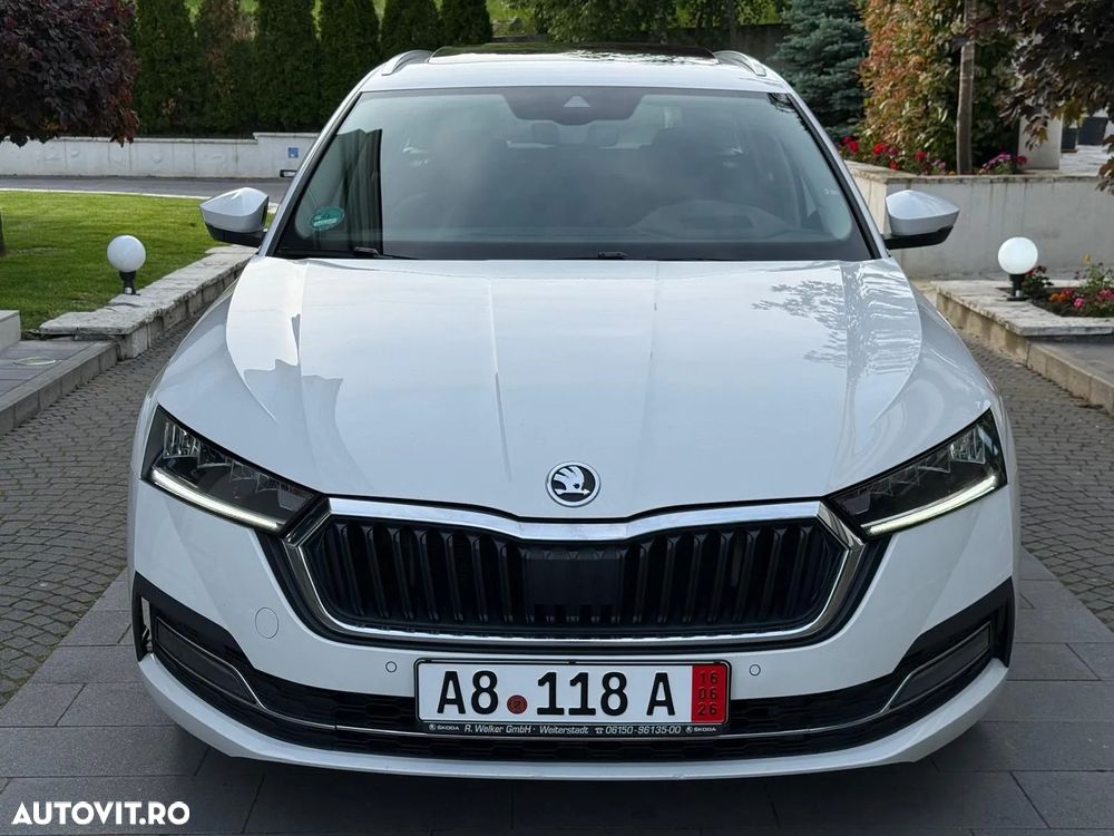 Skoda Octavia 2.0 TDI STYLE DSG - 31