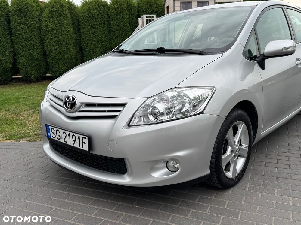Toyota Auris - 27