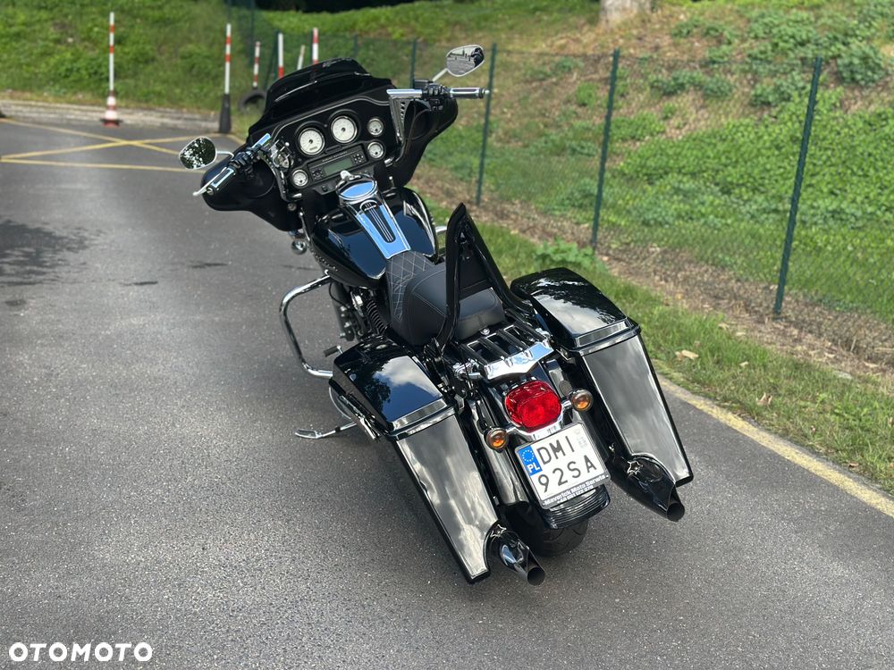 Harley-Davidson Touring Street Glide - 9